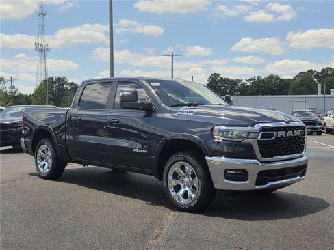 New 2026 RAM 1500 Big Horn AWD/4WD image 3