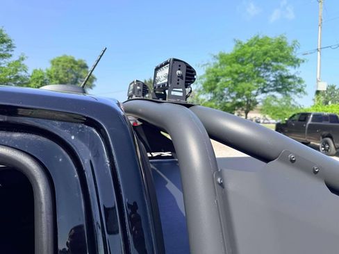 Used 2019 Chevrolet Colorado ZR2 w/ ZR2 Midnight Special Edition AWD/4WD image 11