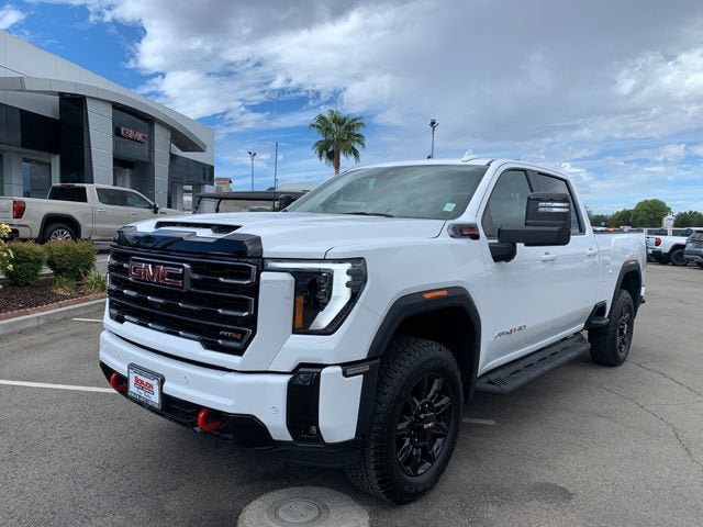 New 2026 GMC Sierra 2500 AT4 w/ AT4 Preferred Package AWD/4WD image 2