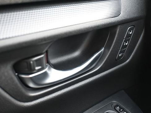 Used 2025 Honda CR-V Sport-L image 42