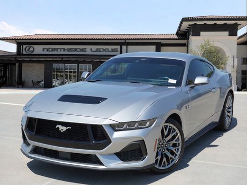 Used 2024 Ford Mustang GT Premium RWD image 1
