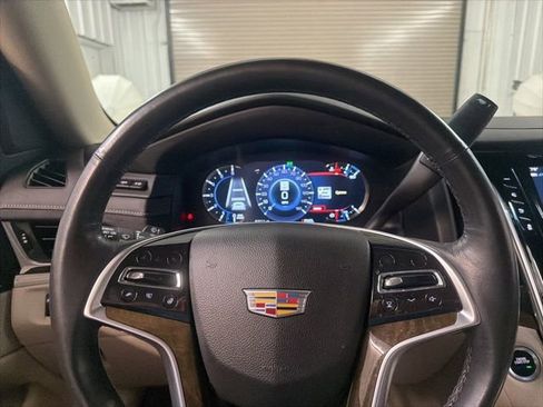 Used 2019 Cadillac Escalade Premium Luxury RWD image 13