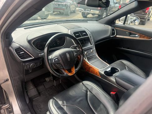 Used 2016 Lincoln MKX Reserve w/ Technology Package image 15