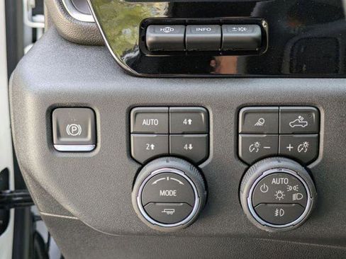 New 2026 Chevrolet Silverado 3500 High Country w/ Technology Package image 14