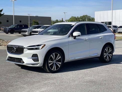 Used 2023 Volvo XC60 B5 Plus w/ Climate Package AWD/4WD image 24
