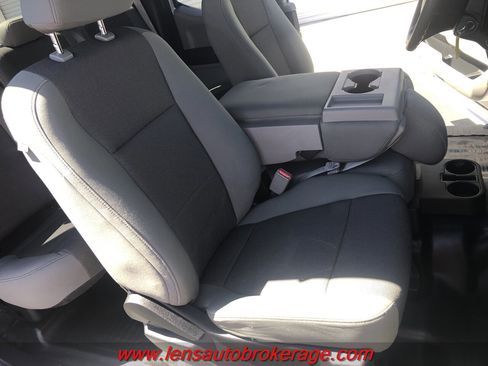 Used 2016 Ford F150 XL w/ Equipment Group 101A Mid RWD image 23