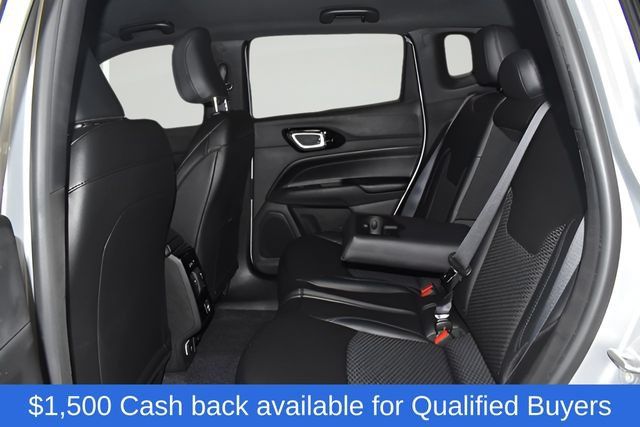 New 2026 Jeep Compass Latitude AWD/4WD image 27