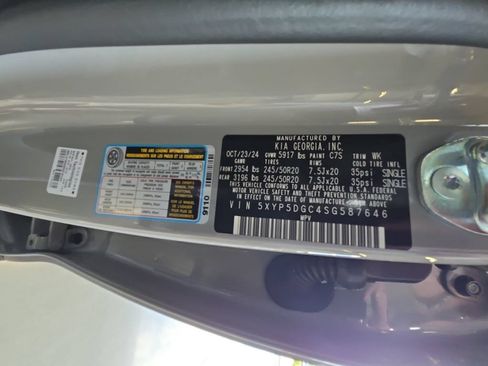 Used 2025 Kia Telluride SX Prestige X-Line AWD/4WD image 25