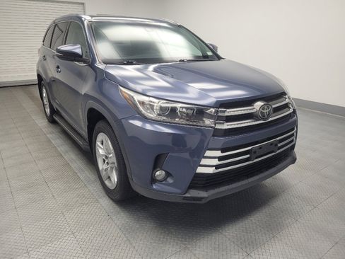 Used 2017 Toyota Highlander Limited image 13