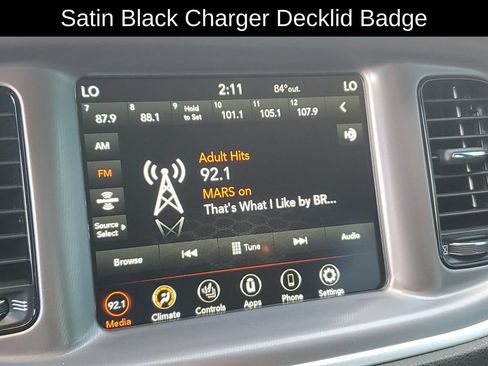 Used 2022 Dodge Charger SXT w/ Blacktop Package AWD/4WD image 16