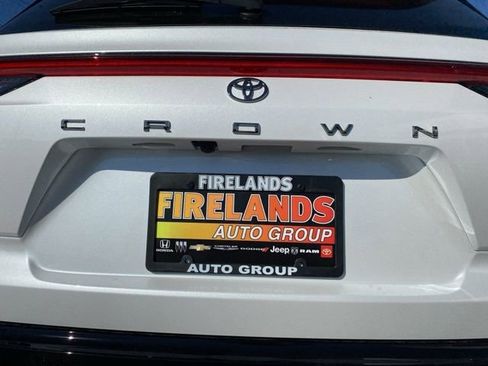 New 2025 Toyota Crown Signia AWD/4WD image 16