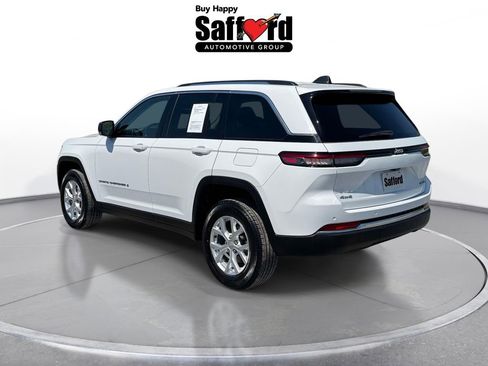 Used 2023 Jeep Grand Cherokee Limited AWD/4WD image 6