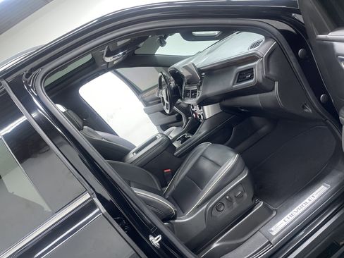 Used 2022 Chevrolet Tahoe Premier AWD/4WD image 26