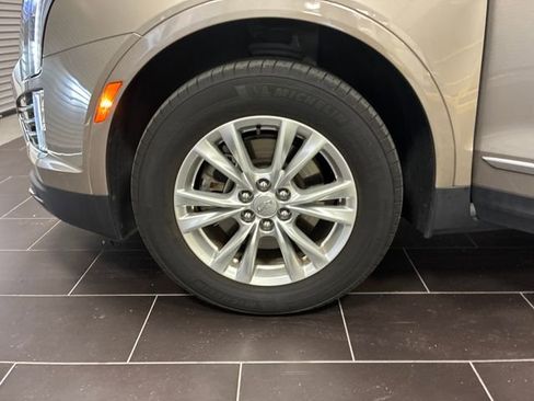 Certified 2023 Cadillac XT5 Luxury FWD image 28