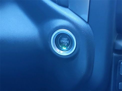 Certified 2022 Chevrolet Silverado 1500 RST w/ Redline Edition image 30