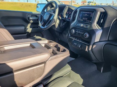 Certified 2022 Chevrolet Silverado 1500 Custom w/ Rally Edition image 22