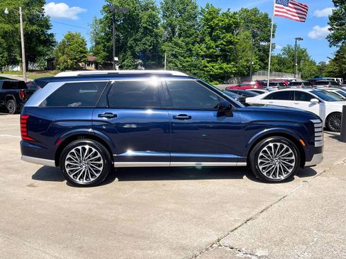 Used 2026 Hyundai Palisade Calligraphy AWD/4WD image 4