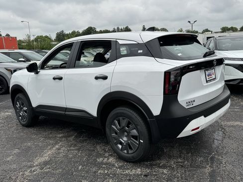 New 2026 Nissan Kicks S FWD image 19