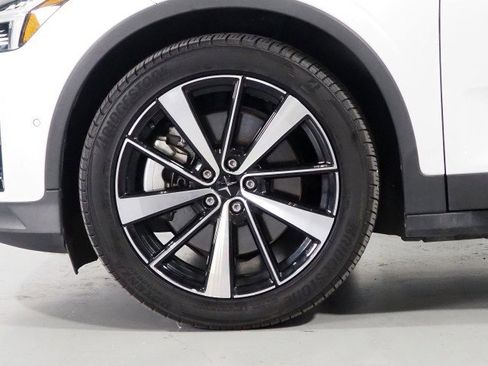 Used 2022 Polestar Polestar 2 w/ Pilot Package w/ Plus Package image 44