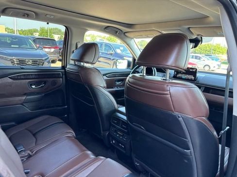 Certified 2023 Honda Pilot Elite image 29