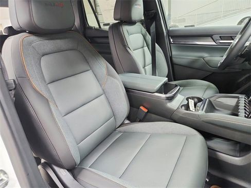 New 2026 GMC Terrain AT4 image 44