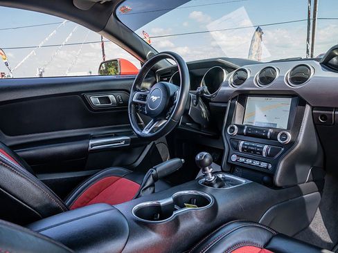 Used 2020 Ford Mustang GT w/ Equipment Group 301A RWD image 14