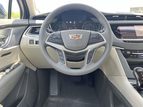 New 2026 Cadillac XT5 Premium Luxury w/ Driver Assist Package image 14