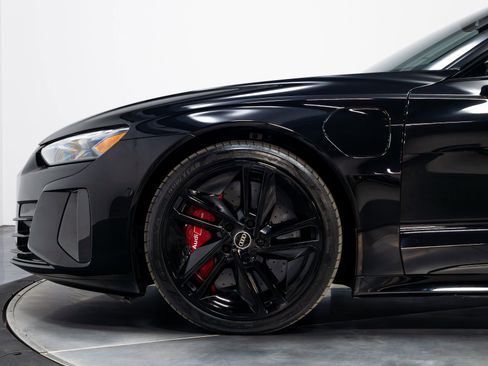 Used 2023 Audi RS e-tron GT image 38