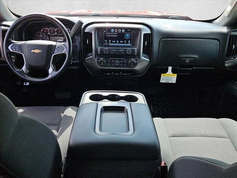 Used 2018 Chevrolet Silverado 1500 LT w/ Texas Edition RWD image 16