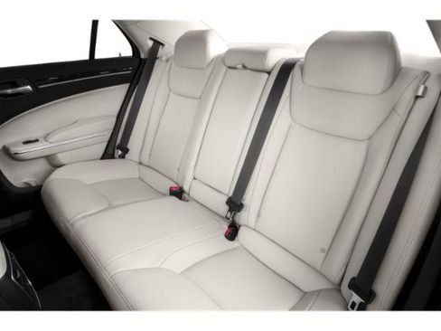 Used 2015 Chrysler 300 Limited w/ Driver Convenience Group image 18