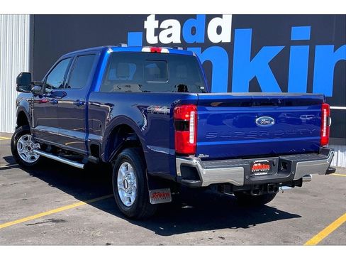 New 2026 Ford F250 XLT w/ XLT Premium Package AWD/4WD image 3