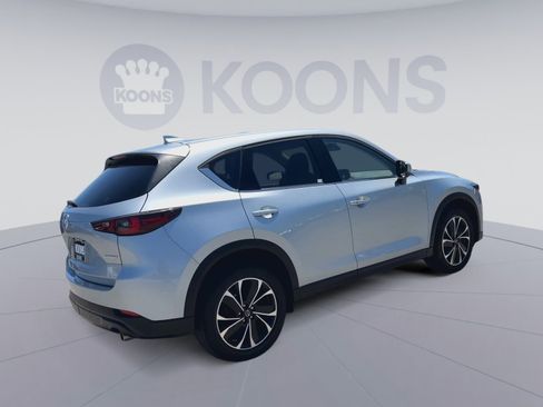 Used 2023 MAZDA CX-5 AWD 2.5 S w/ Premium Package image 11