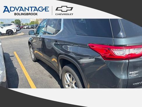 Used 2018 Chevrolet Traverse LT FWD image 1