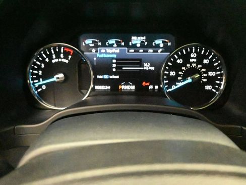 Used 2021 Ford Expedition XLT AWD/4WD image 12