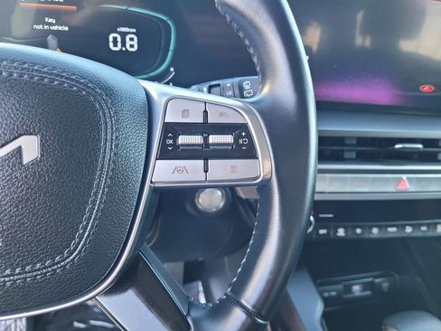 Used 2024 Kia Telluride LX image 20