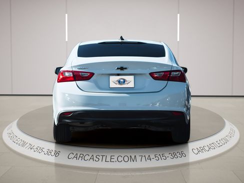 Used 2022 Chevrolet Malibu LS FWD image 7