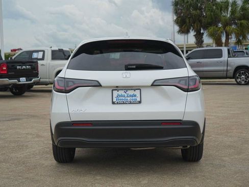 New 2026 Honda HR-V LX image 5