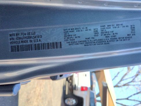 Used 2021 Jeep Gladiator Overland w/ Popular Equipment Package image 22