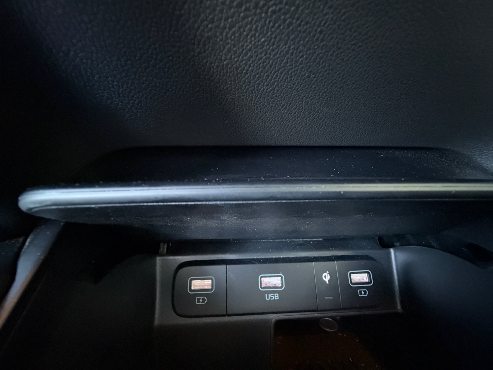 Used 2021 Kia Sorento EX FWD image 31