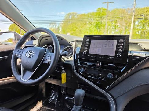 Used 2024 Toyota Camry LE FWD image 13