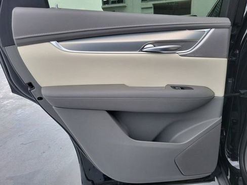 Certified 2023 Cadillac XT5 Premium Luxury FWD image 10