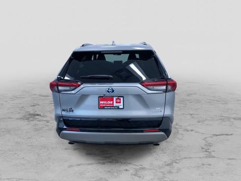 Certified 2023 Toyota RAV4 SE image 8