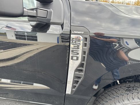 New 2026 Ford F350 Lariat w/ FX4 Off-Road Package image 7