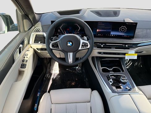 New 2027 BMW X7 xDrive40i w/ Executive Package AWD/4WD image 16