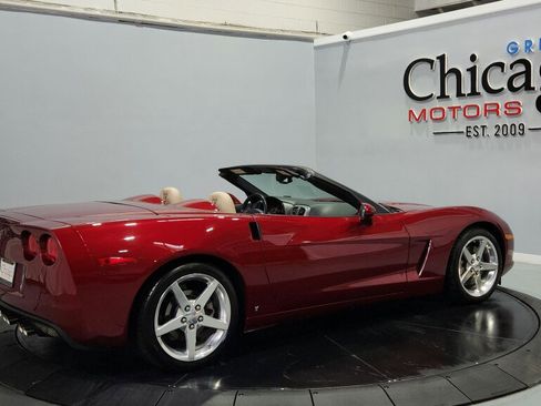 Used 2006 Chevrolet Corvette Convertible w/ Preferred Equipment Group RWD image 12