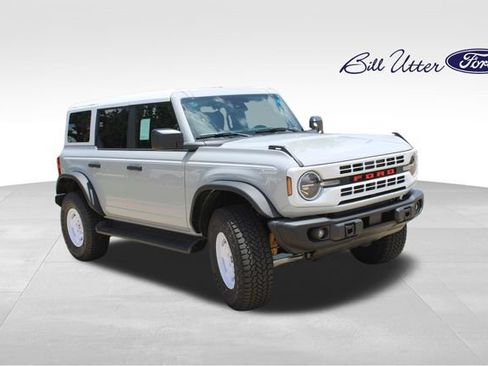 New 2026 Ford Bronco Heritage Edition AWD/4WD image 2