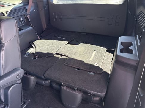 Used 2024 Hyundai Santa Fe Calligraphy image 17