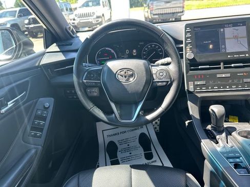 Used 2020 Toyota Avalon XSE w/ All Weather Liner Package FWD image 13