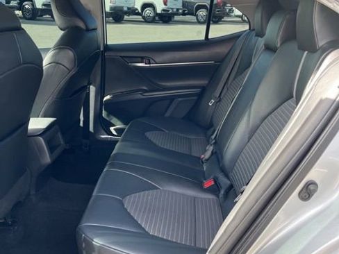 Used 2022 Toyota Camry SE image 31