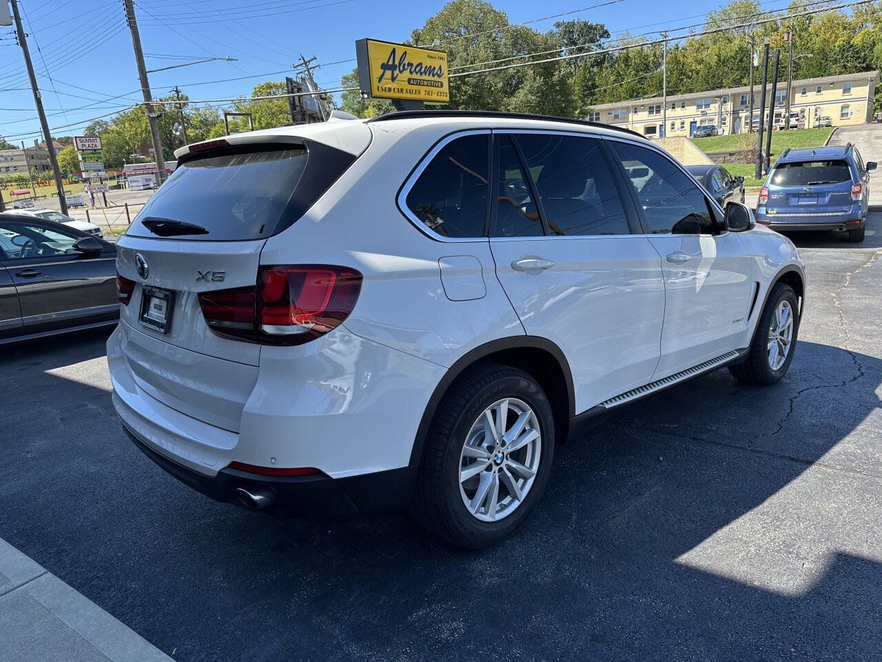 Used 2015 BMW X5 xDrive35i w/ Premium Package AWD/4WD image 4